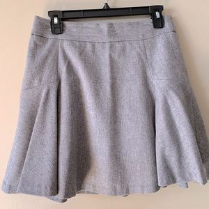 Banana Republic Skirt. Like New. Size 4